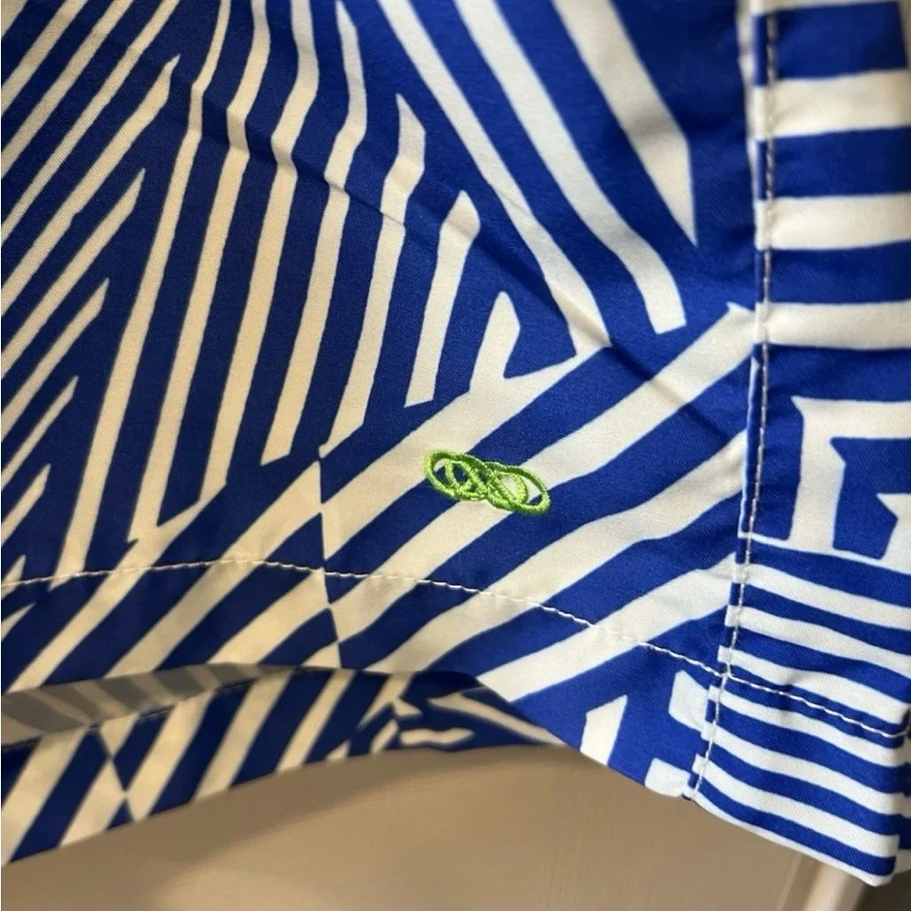 Le Club Blue and White Geometric Swim Shorts Trunks 2XL NWT
